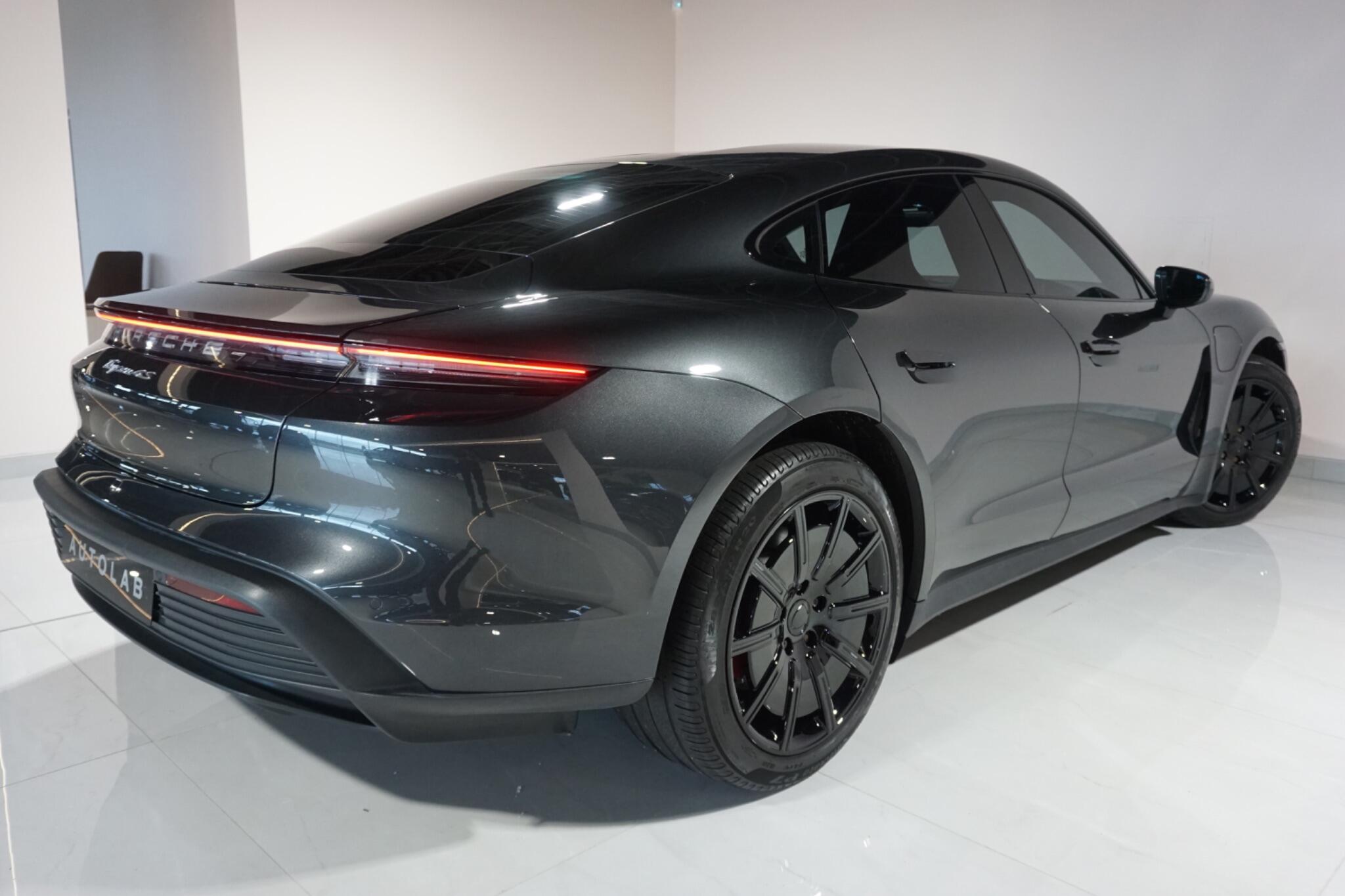 Porsche Taycan Performance Plus 93.4kWh 4S Saloon 4dr Electric Auto 4WD (571 ps)